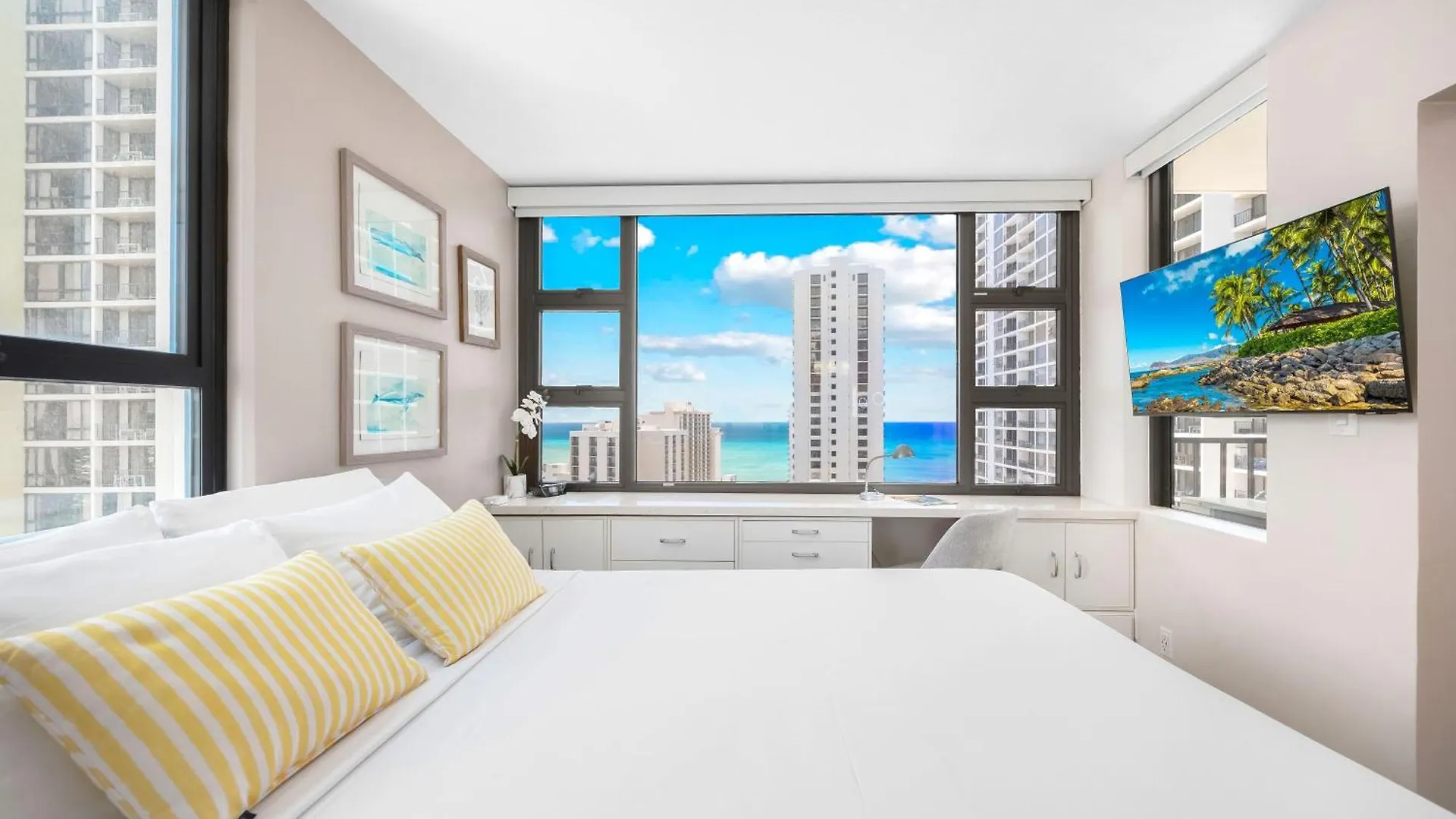 Rare Deluxe Ocean View Gem With Free Parking Appartement Honolulu